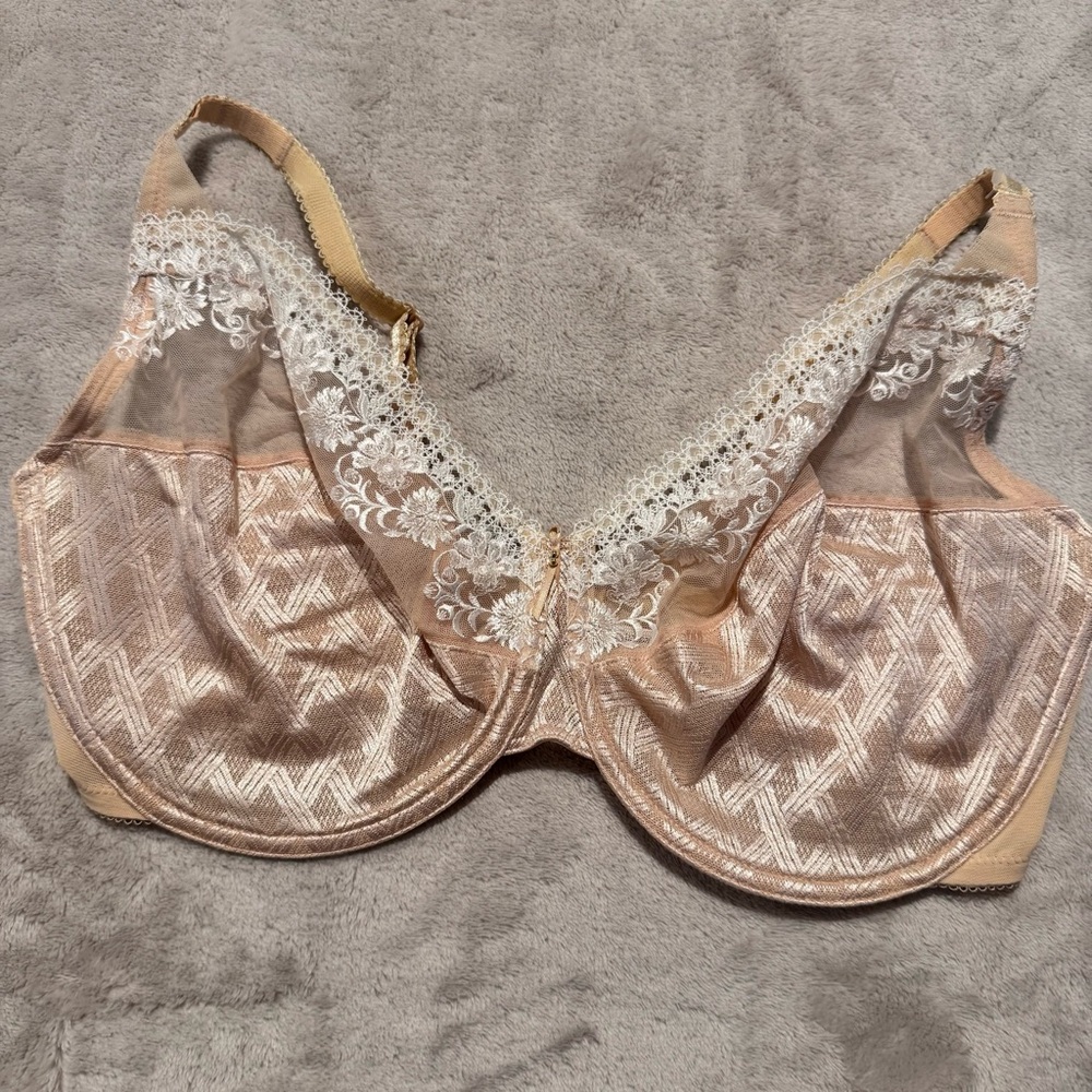 Wacoal 40DDD Perfect Perception Beige Full Coverage Bra 855125 Underwire Unlined